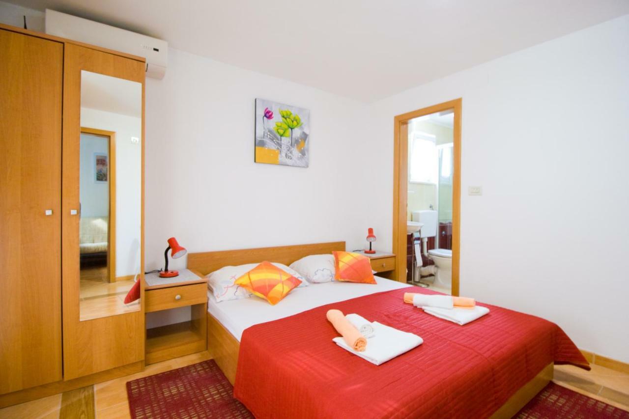 Apartmani Diki Makarska Exterior foto