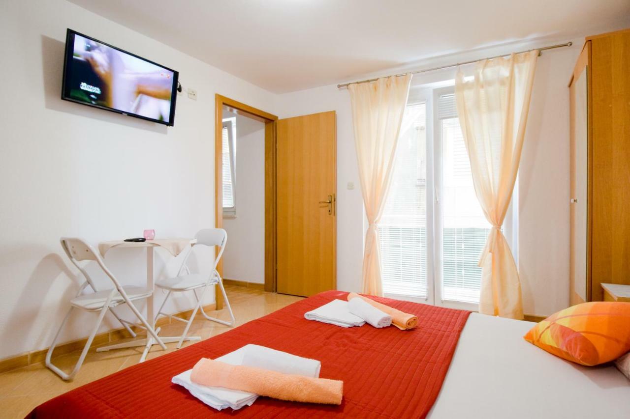 Apartmani Diki Makarska Exterior foto