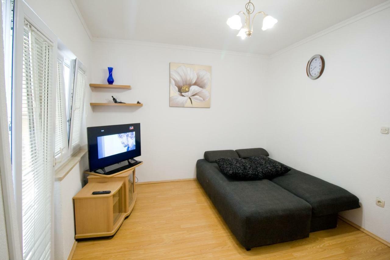 Apartmani Diki Makarska Exterior foto